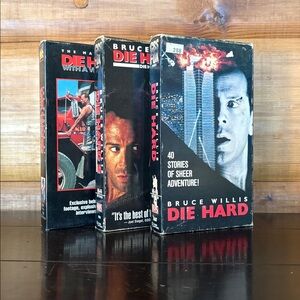 Die Hard 1 & 2 + Behind the Scenes Bundle